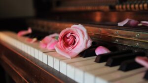 Điều gì đã biến Piano trở thành một biểu tượng của nghệ thuật và sự tinh tế
